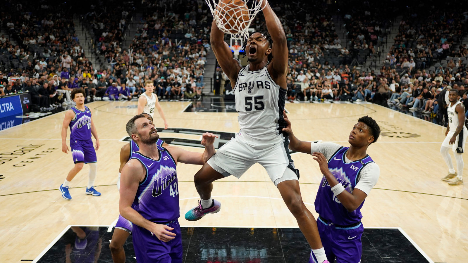 Mitch Johnson explains Spurs draft pick’s rapid improvement amid player of the week honor