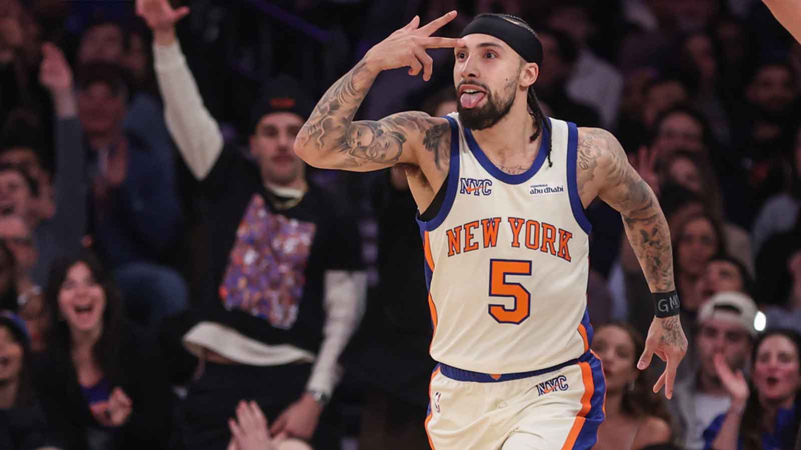 Watch Jose Alvarado pick Kevin Durant’s pocket before contested layup