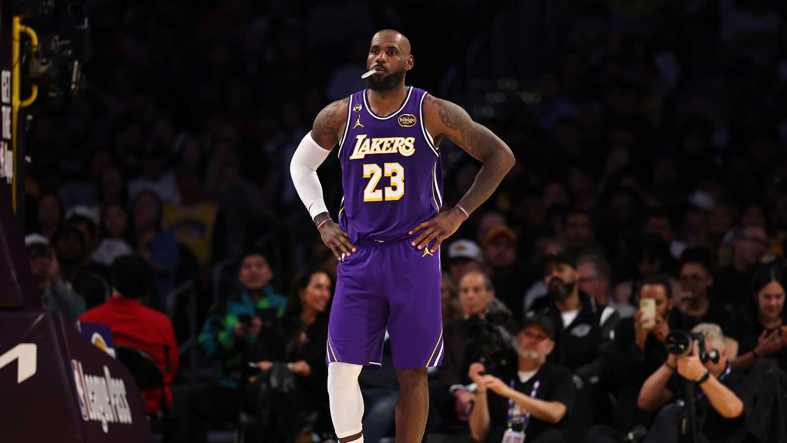 Colin Cowherd draws up ‘Hollywood’ comparison for LeBron James-Lakers relationship